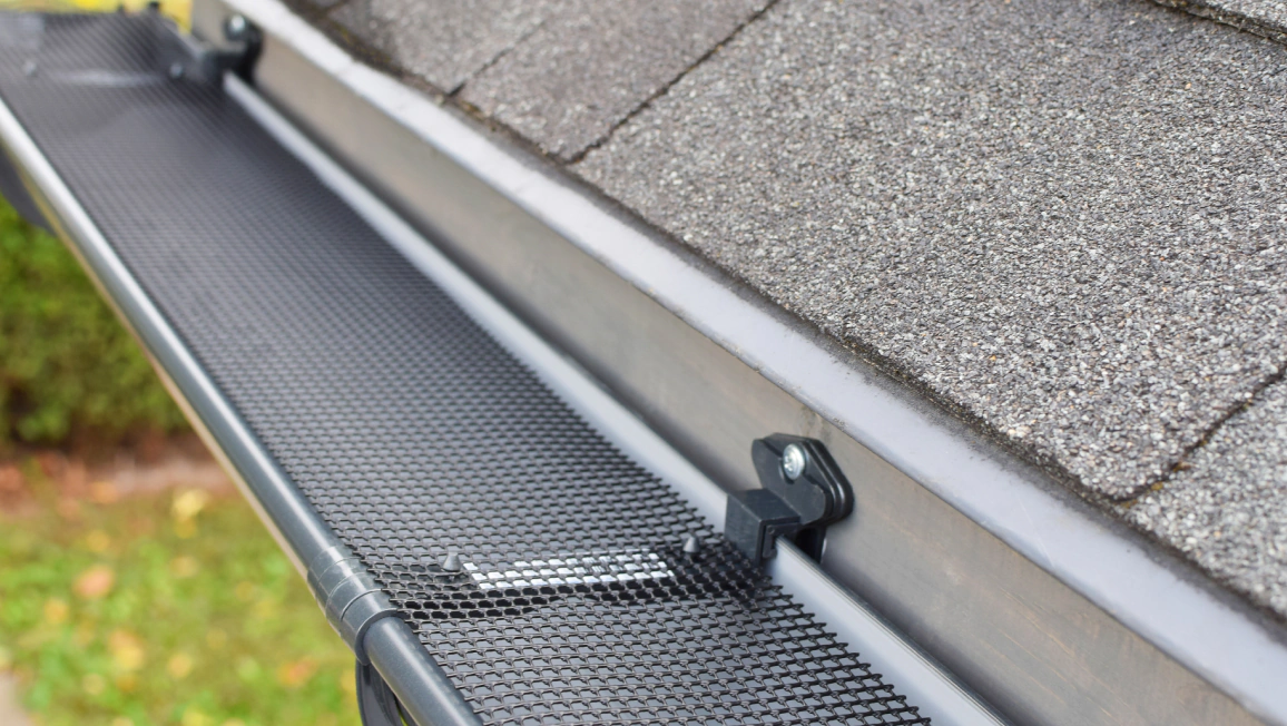 Gutter Guard Installation (1)